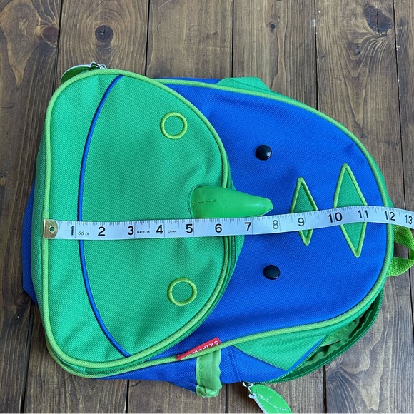 Skip hop zoo small Dakota dinosaur backpack - Picture 5 of 6